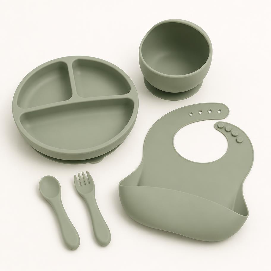 Silicone Weaning Feeding Set — Suction plate, bowl, bib and cutlery for confident self-feeding.